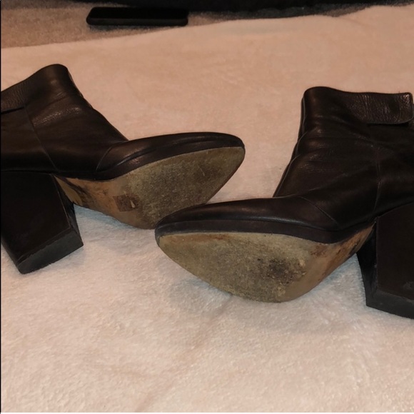 Vince Booties (Size 39) - Picture 3 of 7